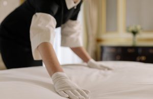 Materac 160×200 sprężynowy – czym różni się od innych typów materacy?